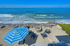 Pacific Haus - 8BR Oceanfront Getaway - Private Beach - Fire Pit - Beach Gear